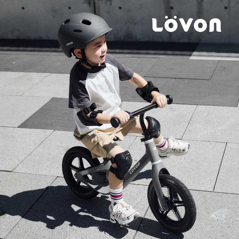 KIVO Kids’ Protective Gear Set